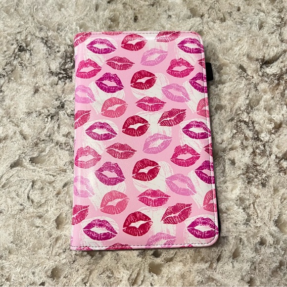 Super cute serverbook - Picture 1 of 5